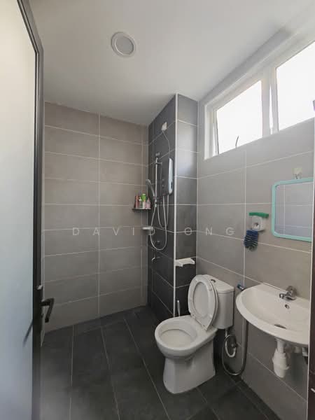 Rumah Teres 2 Tingkat untuk Dijual di Taman Bukit Jaya (Ulu Tiram) - David Ong - Bathroom - PropertyGuru.com.my
