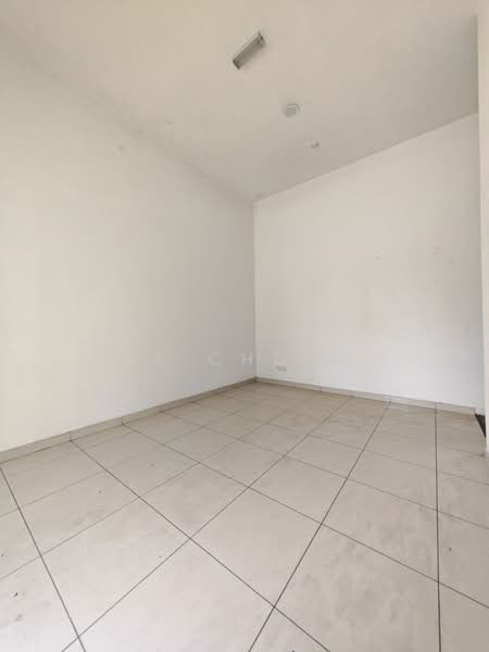 Factory for Rent in Ulu Tiram (Johor) - VK Chong - Interior - PropertyGuru.com.my