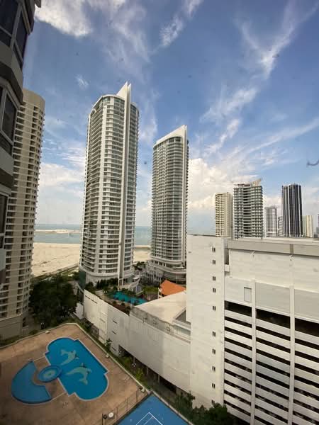 Condominium for Rent at Gurney Park Condominium - Jovin Pang - Pool - PropertyGuru.com.my