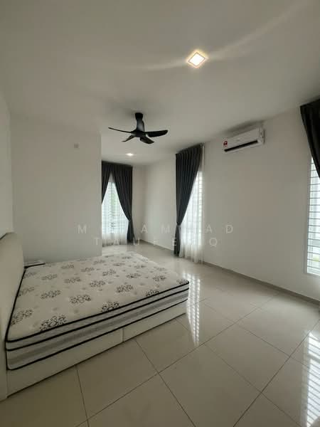 Rumah Teres 2 Tingkat untuk Disewa di Bandar Sri Sendayan (Negeri Sembilan) - Muhammad Taufeeq - Bedroom - PropertyGuru.com.my