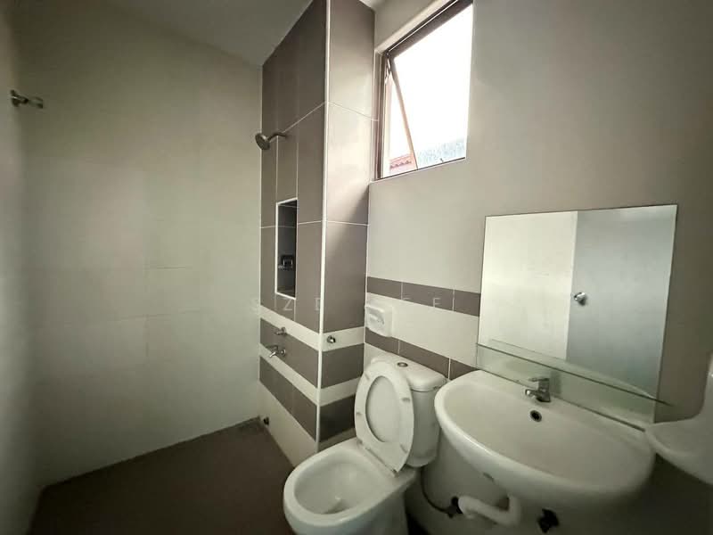 2-storey Terraced House for Sale in Bandar Dato Onn (Tebrau) - Sze Lee - PropertyGuru.com.my