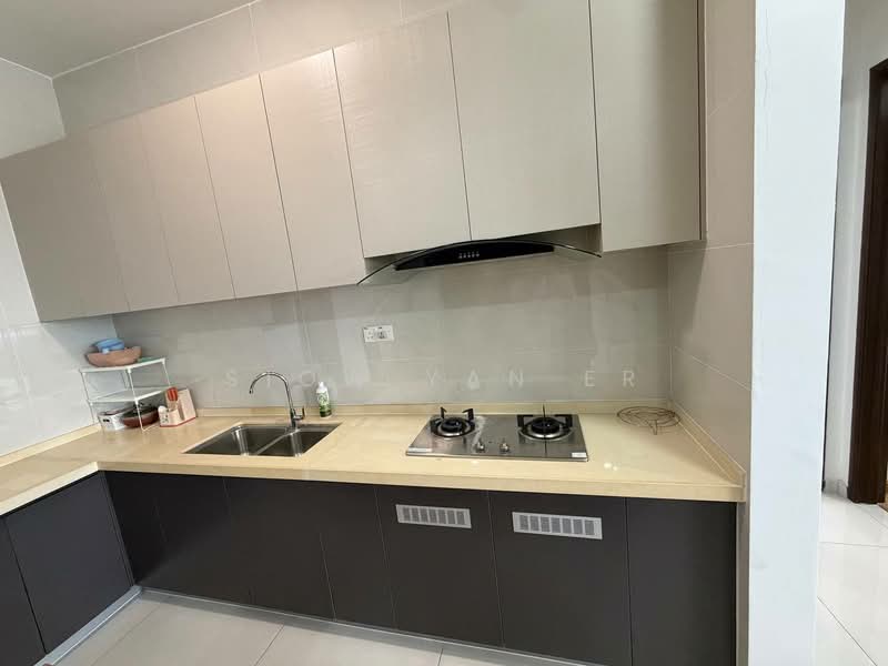 Condominium for Rent at Royal Strand @ Country Garden Danga Bay - Siow Yan Er - Kitchen - PropertyGuru.com.my