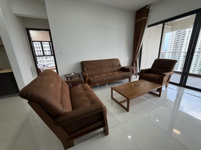 Condominium for Rent at Royal Strand @ Country Garden Danga Bay - Siow Yan Er - Living Room - PropertyGuru.com.my