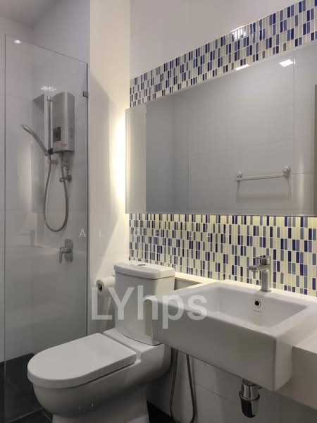 Service Residence for Rent at Residential Suites @ HighPark - Alice Lee - Bathroom - PropertyGuru.com.my