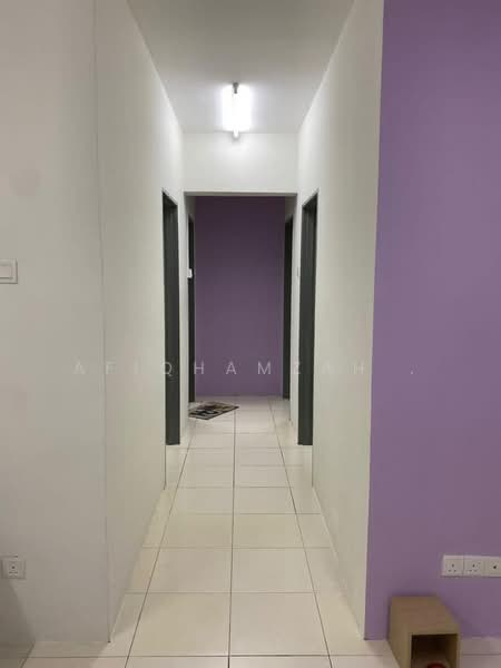 Pangsapuri untuk Disewa di Pangsapuri Suria 1 Batu Kawan - AfiqHamzah . - Corridor - PropertyGuru.com.my