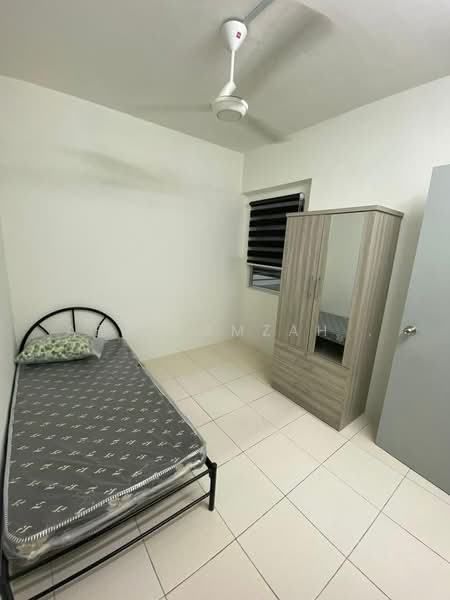 Pangsapuri untuk Disewa di Pangsapuri Suria 1 Batu Kawan - AfiqHamzah . - Bedroom - PropertyGuru.com.my