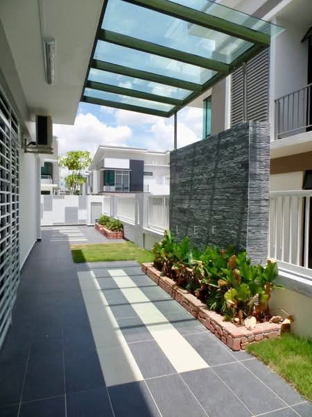 Cluster House for Sale in Taman Ungku Tun Aminah (Skudai) - Jyez Lee - Exterior - PropertyGuru.com.my