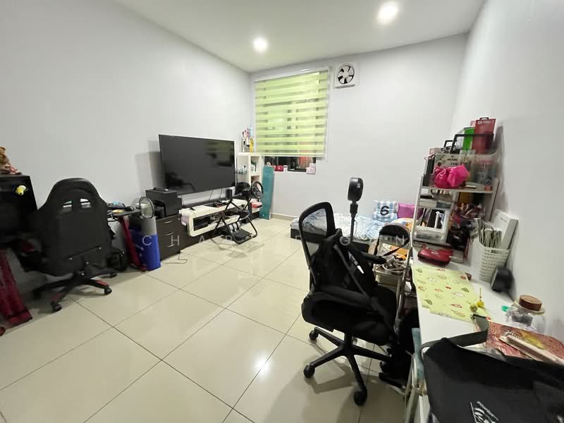 Rumah Berkembar untuk Dijual di Canary Garden (Klang) - Charlie Gan - PropertyGuru.com.my
