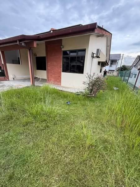 Semi-Detached House for Sale in Taman Perling (Perling) - Jeff Ang - PropertyGuru.com.my