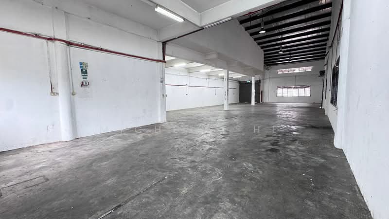 Factory for Rent in Taman Desa Cemerlang (Ulu Tiram) - Michelle He - Interior - PropertyGuru.com.my