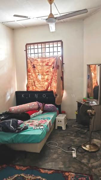 1-storey Terraced House for Sale in Taman Universiti (Skudai) - Kino Jaw - Bedroom - PropertyGuru.com.my