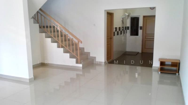 2-storey Terraced House for Sale in Sungai Buloh (Selangor) - Firdaus Hamidun - PropertyGuru.com.my