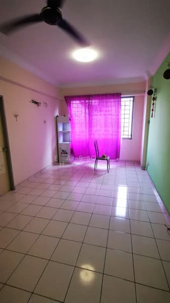 Apartment for Rent at Avenue Court - Eason Hong - Living Room - PropertyGuru.com.my