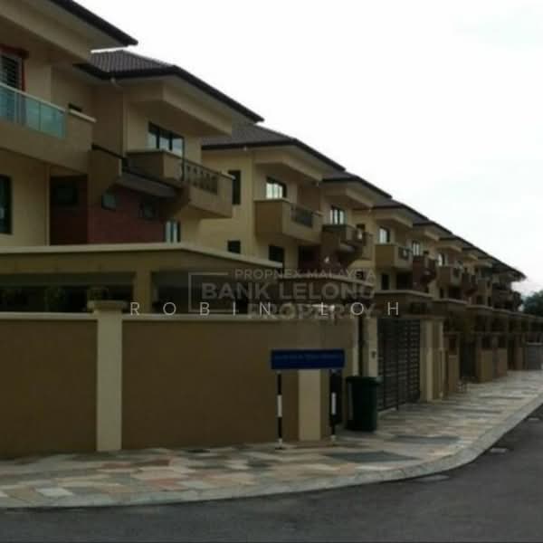 Rumah Banglo untuk Dijual di Taman Equine (Seri Kembangan) - Robin Loh - Exterior - PropertyGuru.com.my