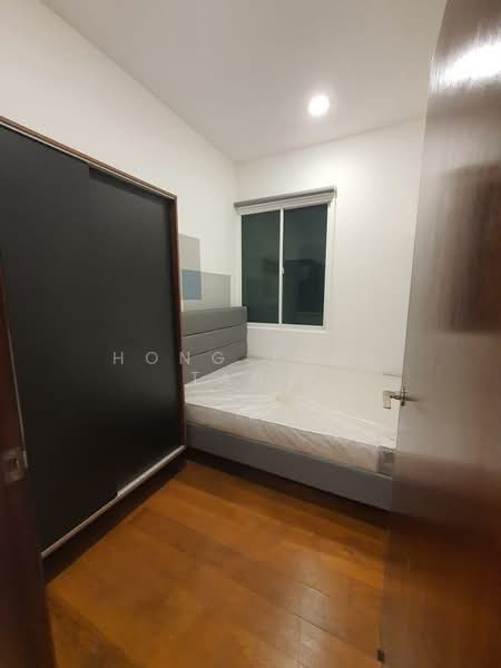 Servis Apartment untuk Disewa di Paragon Residences @ Straits View - Hong Xuan Tang - Bedroom - PropertyGuru.com.my