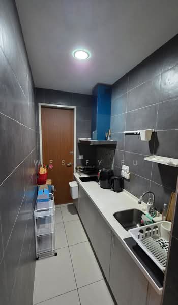 Service Residence for Sale at Citizen @ Old Klang Road - Wesley Fu - Kitchen - PropertyGuru.com.my