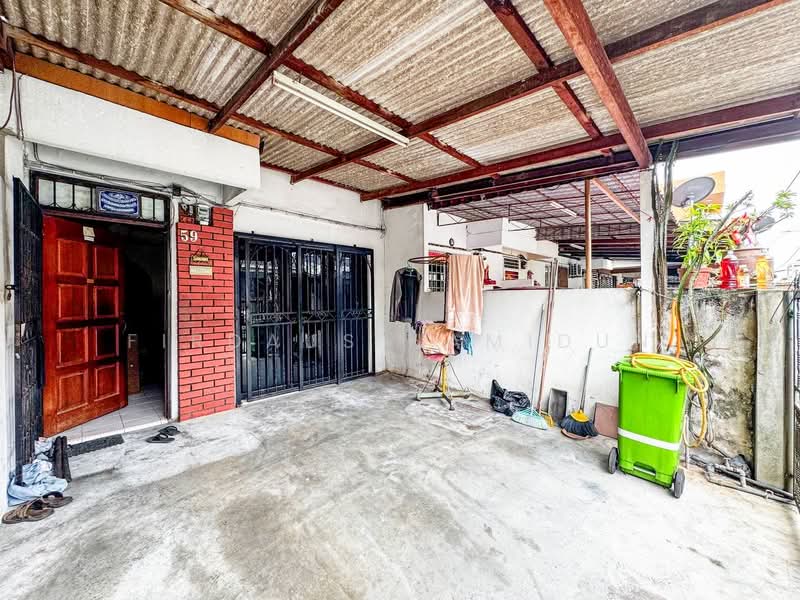 2-storey Terraced House for Sale in Taman Beringin (Jinjang) - Firdaus Hamidun - Exterior - PropertyGuru.com.my