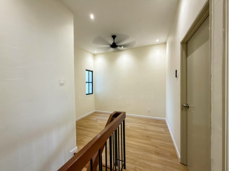 Rumah Teres 2 Tingkat untuk Dijual di Kajang (Selangor) - Amir Abas - Corridor - PropertyGuru.com.my