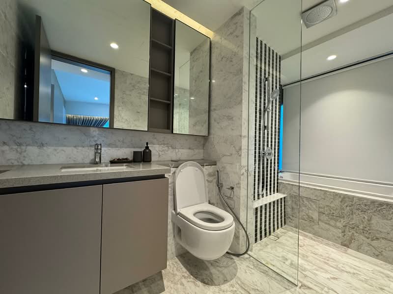 Service Residence for Sale at Eaton Residence - Mei Yee Tan - Bathroom - PropertyGuru.com.my
