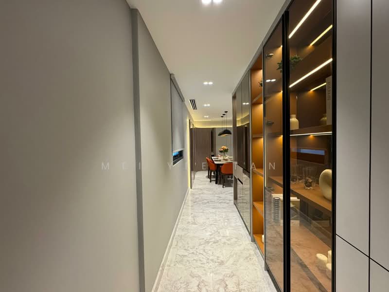 Service Residence for Sale at Eaton Residence - Mei Yee Tan - Corridor - PropertyGuru.com.my