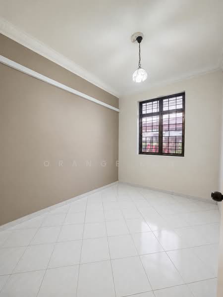 Semi-Detached House for Sale in Taman Molek (Johor Bahru) - Orange Koh - PropertyGuru.com.my