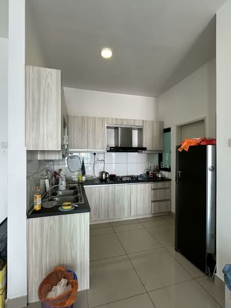 Condominium for Rent at Parkhill Residence - RentCare Management - Kitchen - PropertyGuru.com.my