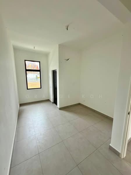 2-storey Terraced House for Sale in Taman Mount Austin (Tebrau) - Orange Koh - Interior - PropertyGuru.com.my