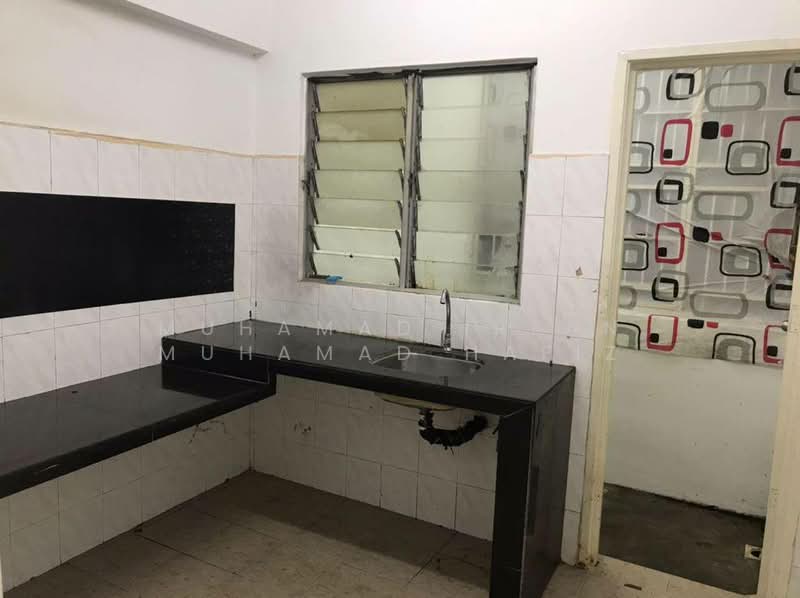 Servis Apartment untuk Disewa di Brunsfield Riverview - Muhamad Irfan Muhamad Hafiz - Kitchen - PropertyGuru.com.my
