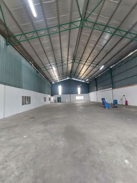 Warehouse for Rent in Sungai Buloh (Selangor) - Lennie Liew - Interior - PropertyGuru.com.my