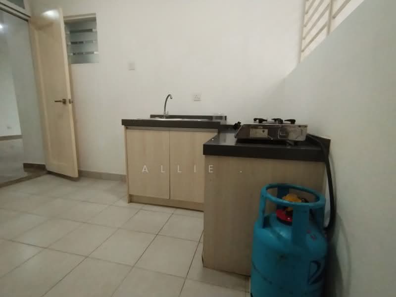 Condominium for Sale at Subang Parkhomes - Allie . - Wet Kitchen - PropertyGuru.com.my