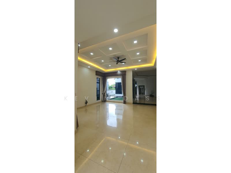 Rumah Banglo untuk Dijual di Taman Equine (Seri Kembangan) - Kevin Dass - Living Room - PropertyGuru.com.my