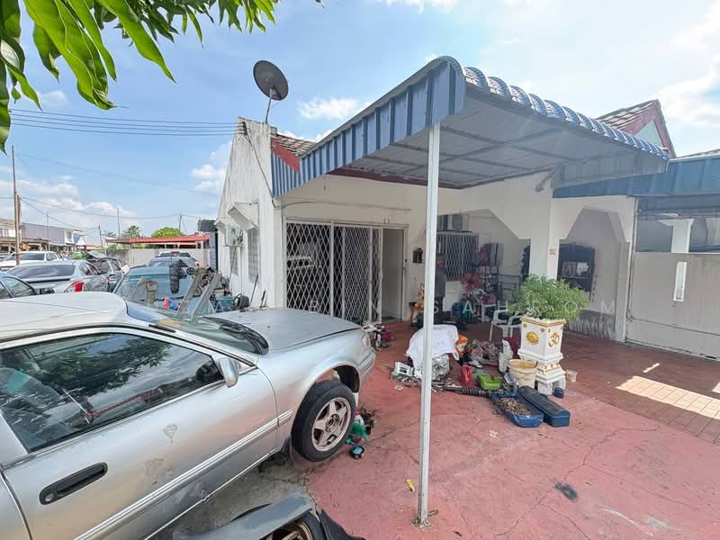 Rumah Teres 1 Tingkat untuk Dijual di Taman Semenyih Jaya (Semenyih) - Fauzan bin Sahrom - Exterior - PropertyGuru.com.my