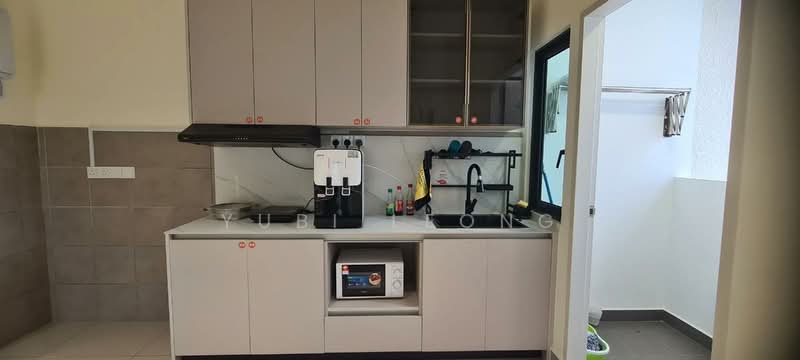 Kondominium untuk Dijual di M Adora - Yubi Leong - Kitchen - PropertyGuru.com.my