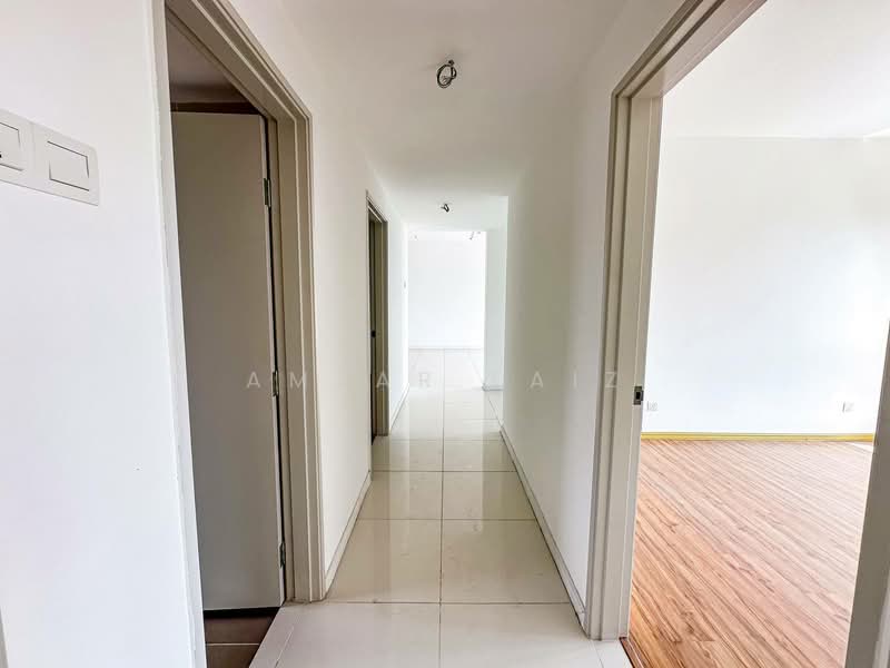 Pangsapuri untuk Dijual di Vista Mahogani @ Saujana Impian - Amzar Faiz - Corridor - PropertyGuru.com.my
