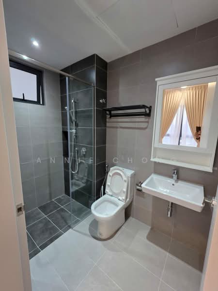 Servis Apartment untuk Disewa di Residensi Sunway Belfield - Annie Chong - Bathroom - PropertyGuru.com.my