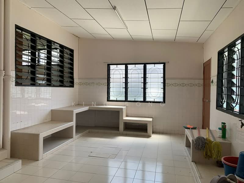 Semi-Detached House for Sale in Taman Sentosa (Bukit Baru) - King Song - Kitchen - PropertyGuru.com.my