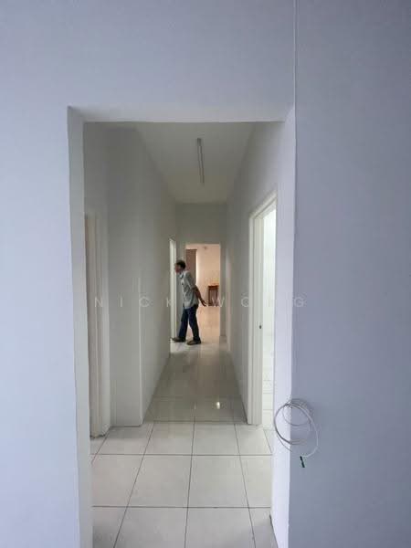 Pangsapuri untuk Disewa di Suria Damansara - Nick Wong - Corridor - PropertyGuru.com.my