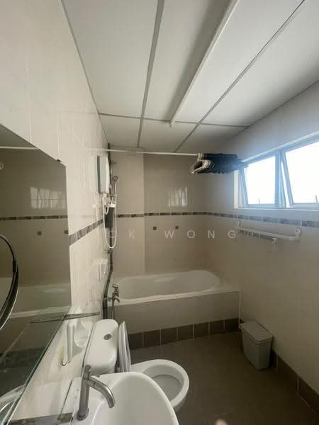 Pangsapuri untuk Disewa di Suria Damansara - Nick Wong - Bathroom - PropertyGuru.com.my
