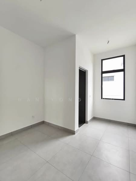 Rumah Teres 2 Tingkat untuk Dijual di Taman Eco Cascadia (Tebrau) - Han Yong Ang - PropertyGuru.com.my
