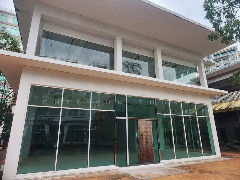 Commercial Bungalow for Rent in Ara Damansara (Petaling Jaya) - Calvin Thong - Exterior - PropertyGuru.com.my