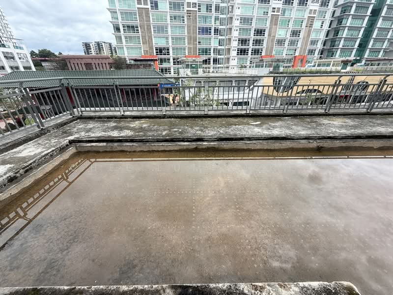 Commercial Bungalow for Rent in Ara Damansara (Petaling Jaya) - Calvin Thong - RoofTop - PropertyGuru.com.my