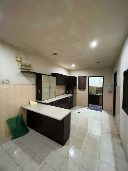 Apartment for Sale at Bayu Villa - Stephanie Yap - Kitchen - PropertyGuru.com.my