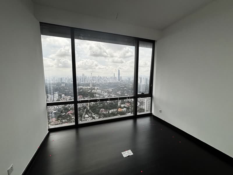 Servis Apartment untuk Dijual di Regent Suites @ Pavilion Damansara Heights - Kristing . - View - PropertyGuru.com.my