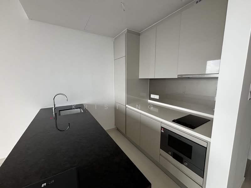 Servis Apartment untuk Dijual di Regent Suites @ Pavilion Damansara Heights - Kristing . - PropertyGuru.com.my
