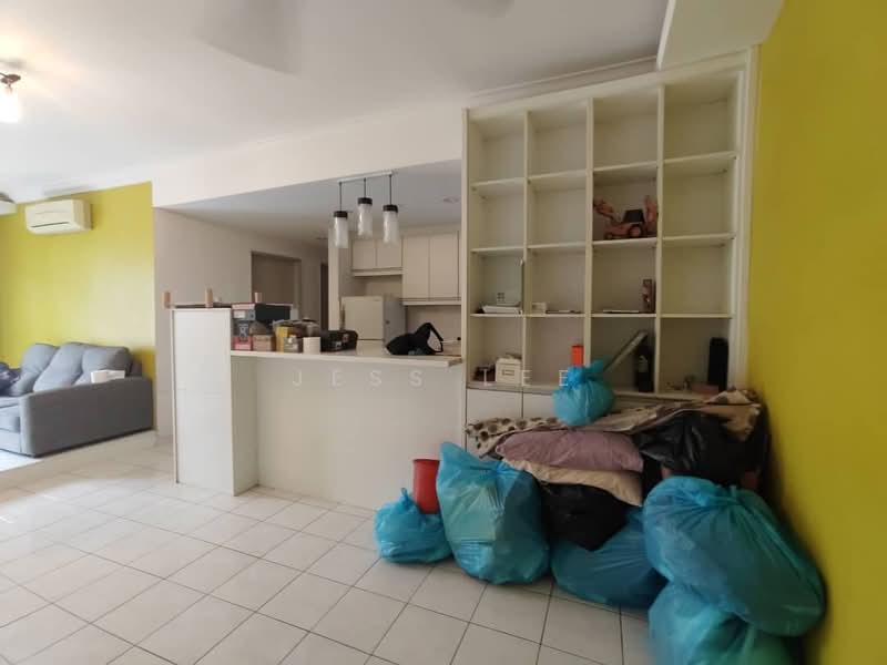 Pangsapuri untuk Dijual di Pangsapuri Seri Murni - Jess Lee - Living Room - PropertyGuru.com.my