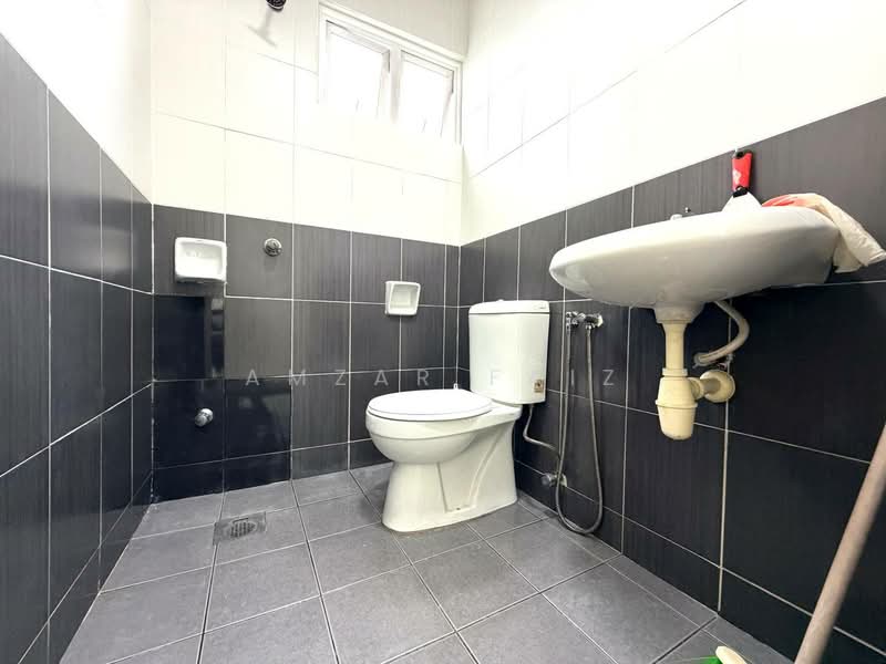 Kondominium untuk Dijual di Kelana Sentral - Amzar Faiz - Bathroom - PropertyGuru.com.my