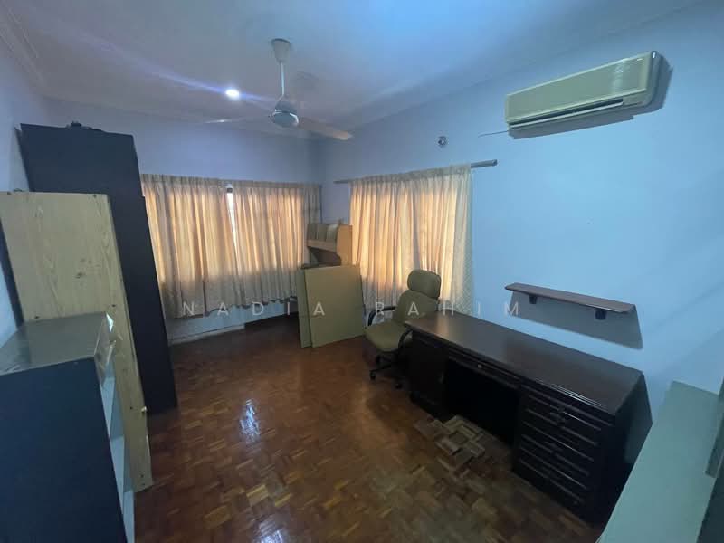 Rumah Banglo untuk Dijual di Keramat (Kuala Lumpur) - Nadia Rahim - Study - PropertyGuru.com.my