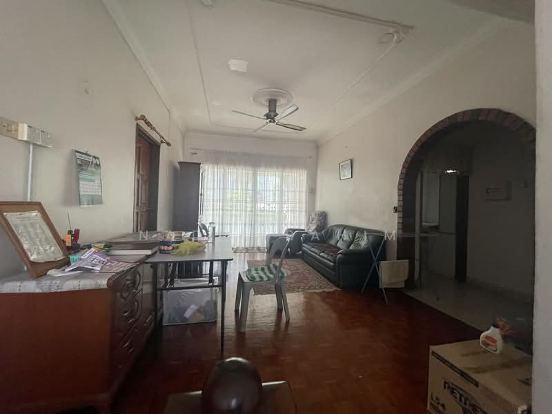 Rumah Banglo untuk Dijual di Keramat (Kuala Lumpur) - Nadia Rahim - Living Room - PropertyGuru.com.my