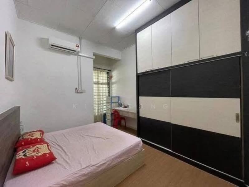 Rumah Teres 1 Tingkat untuk Dijual di Taman Saujana Permai (Bukit Katil) - King Song - PropertyGuru.com.my