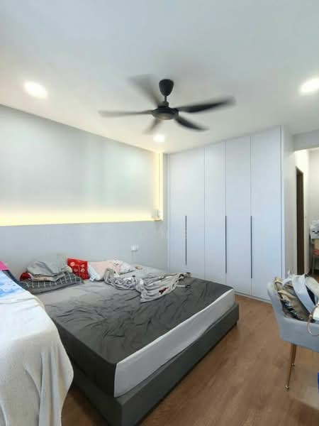 Service Residence for Sale at Country Garden Central Park - Han Yong Ang - Bedroom - PropertyGuru.com.my